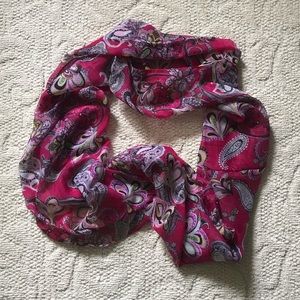 🔥Gorgeous Infinity Scarf-NEW🔥